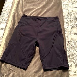 Born Primitive biker short with pockets